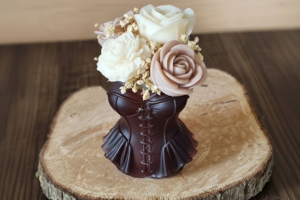 Vase en résine & bouquet de fleurs bougies