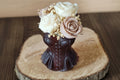 Vase en résine & bouquet de fleurs bougies