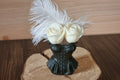 Vase en résine & bouquet de fleurs bougies
