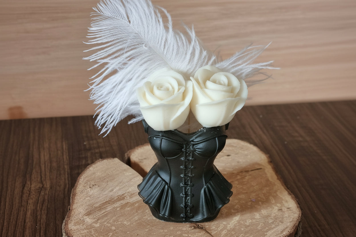Vase en résine & bouquet de fleurs bougies