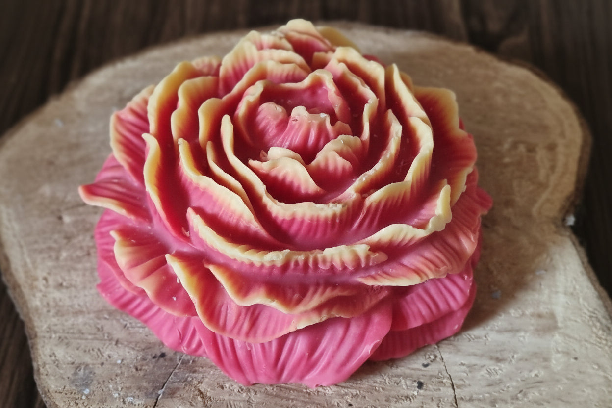Bougie Pivoine – Cire végétale Soja & Olive | Parfum de Grasse