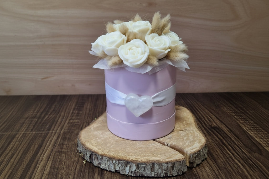 Bouquet de roses en cire & fleurs séchées – Coffret fleuri