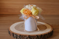 Bouquet de fleurs en cire végétale dans son pot