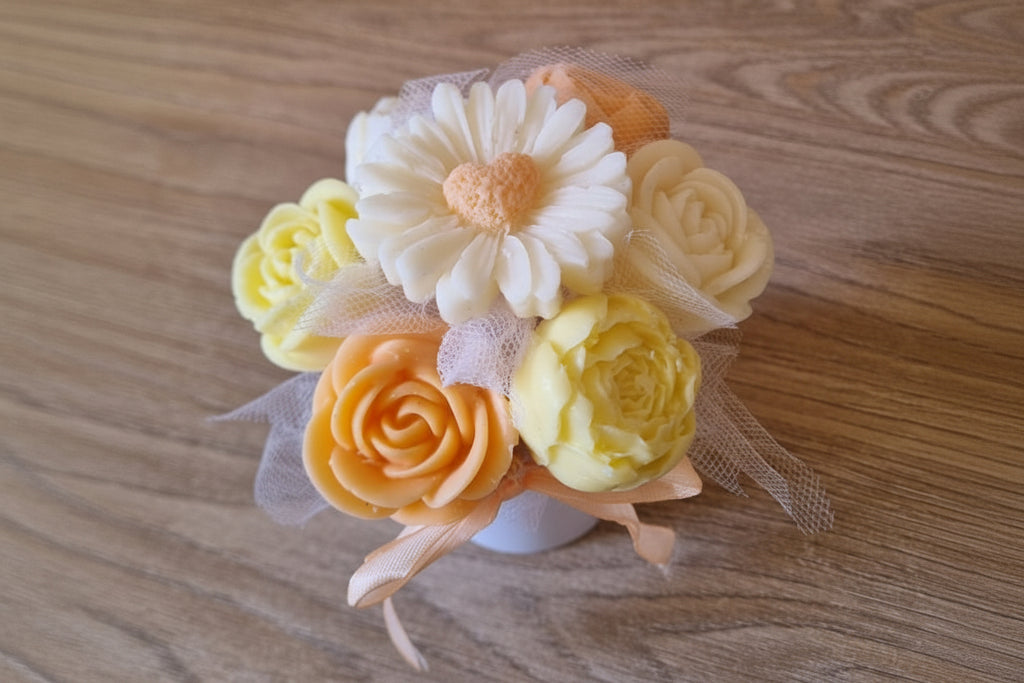 Bouquet de fleurs en cire végétale dans son pot